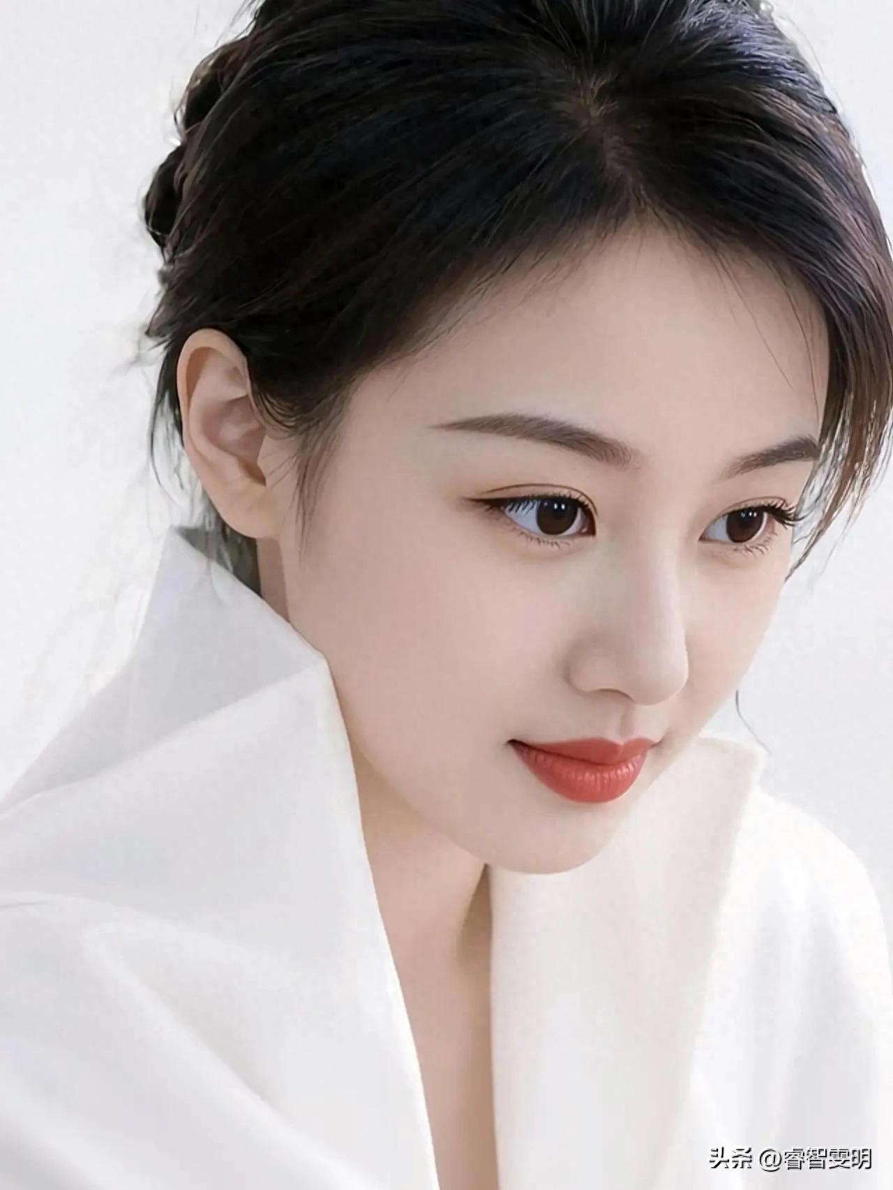 晚年女性孤独渴望_陪伴理解尊重_女明星晚年孤独