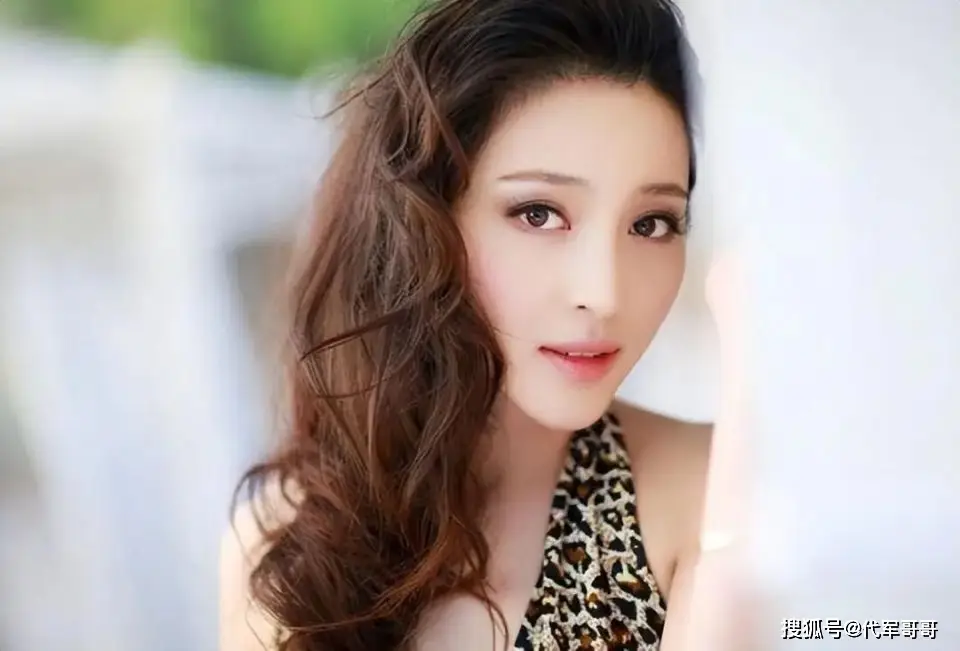 安徽著名女演员_安徽女星_7月出生的女明星